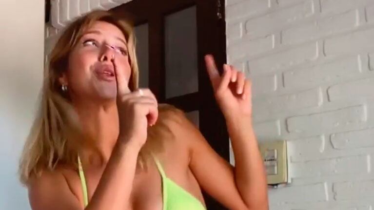 Flor Vigna bailó desenfrenada y se rió con humor de la celulitis: "Ya salió"