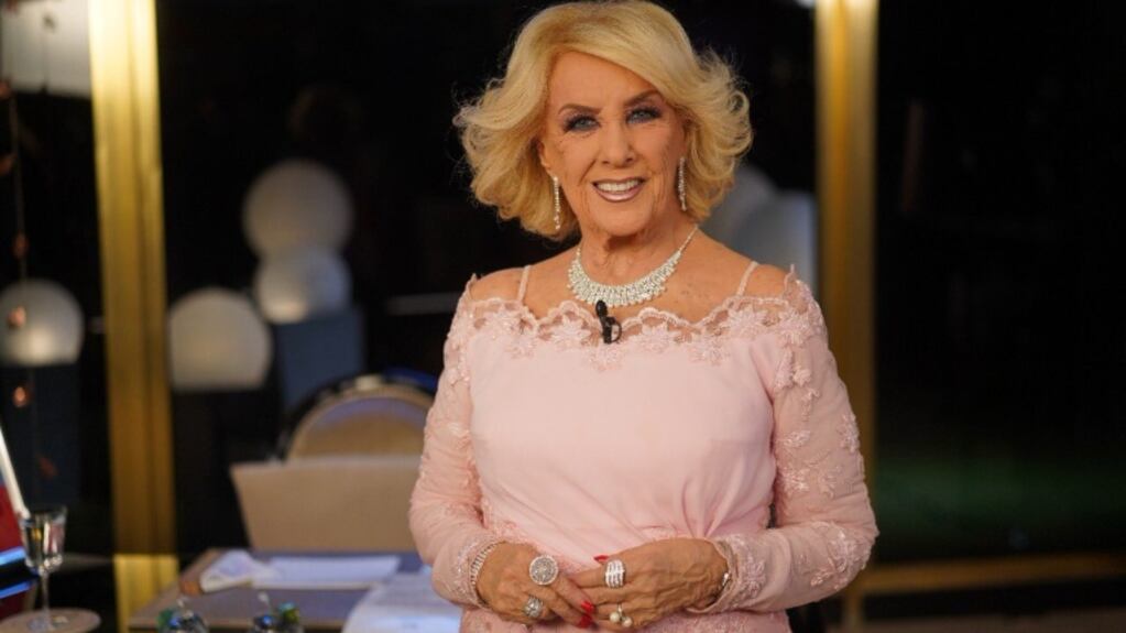 En Intrusos revelaron que Mirtha Legrand salió de su casa tras seis meses aislada para ir al dentista y al oculista