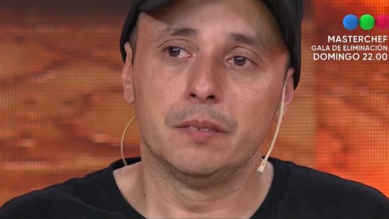 El Dipy se emocionó al recordar la trágica muerte de un amigo de la infancia: "Fue a poner las zapatillas en el secarropas y se quedó ahí"