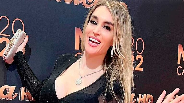Filtran fotos de Fátima Florez como integrante del grupo musical Las Primas: “Ella lo va a negar a muerte”
