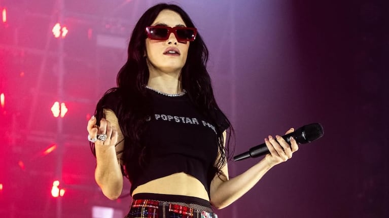 Demoras en el inicio del show de Lali Espósito en San Juan por una amenaza de bomba