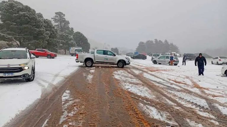 El frío polar trajo nevadas a Buenos Aires y temperaturas bajo cero