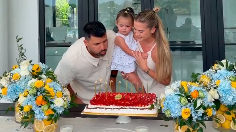 Así fue el íntimo cumpleaños del Kun Agüero en Miami junto a Sofía Calzetti y su hija Olivia