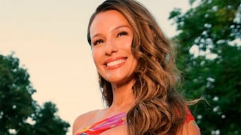 Pampita ya está en camino a Luján: el video de su tradicional peregrinación y el detalle que sorprendió
