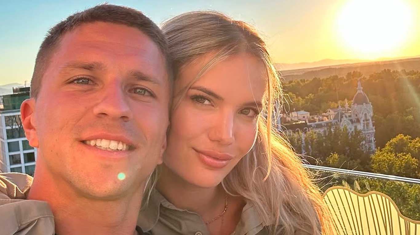 Con dos gestos, Gianluca Simeone dio a entender que Eva Bargiela está embarazada