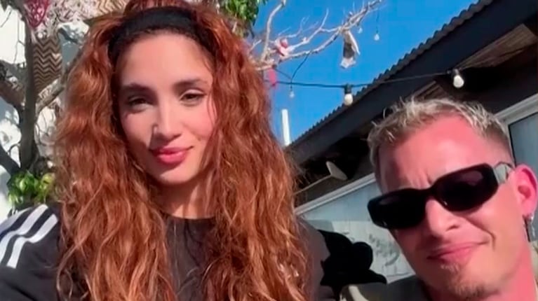 Melody Luz y Santiago del Azar, a los besos en televisión: el video