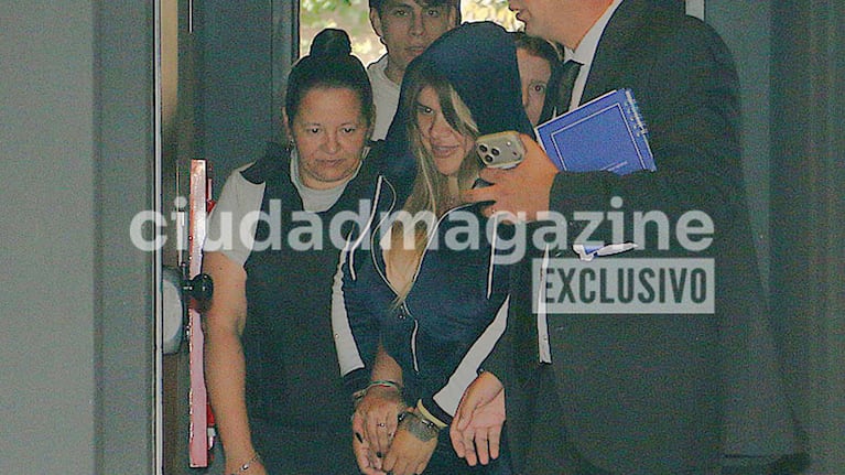 Morena Rial logró la prisión domiciliaria: las fotos de su llegada al departamento de su hermana