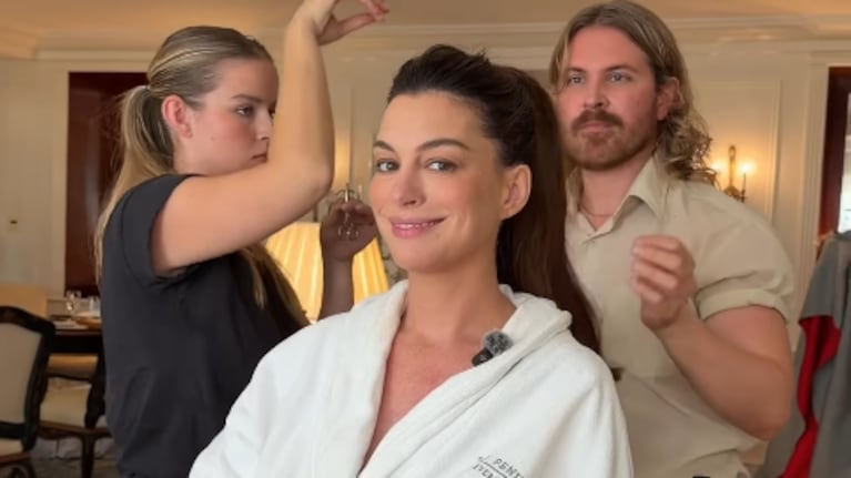 Acusan a Anne Hathaway de fingir su embarazo