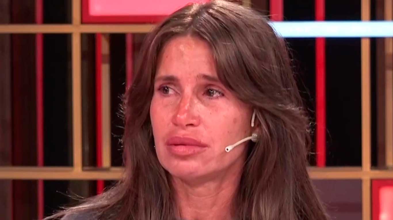 Florencia Peña lloró en vivo al hablar sobre la dura acusación en su contra
