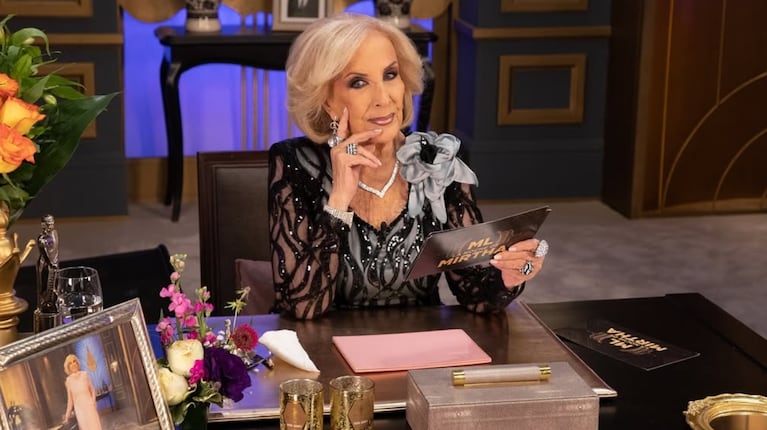 Operaron a Mirtha Legrand