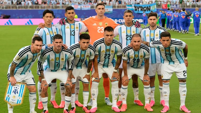 “Arde”: qué dijeron las mamás de la Selección tras la fake news del papá de Messi