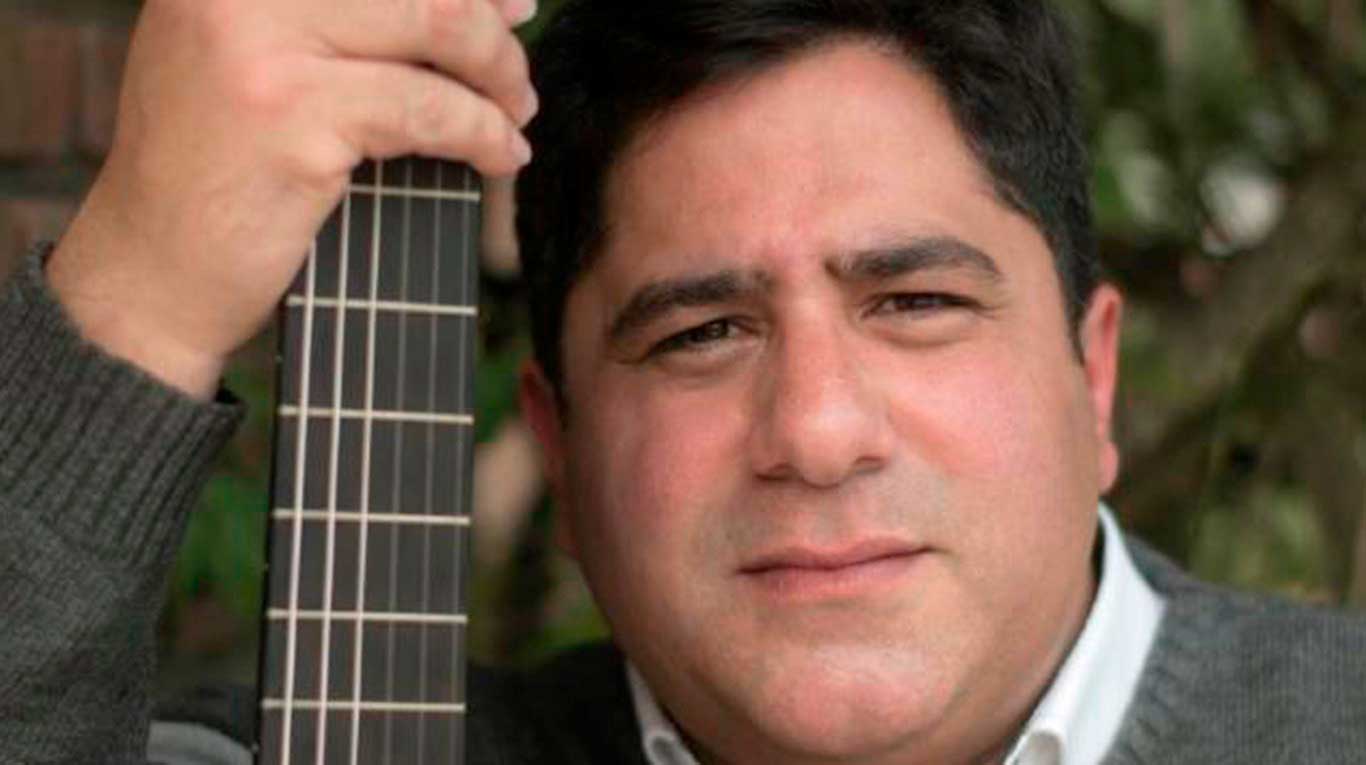Otoño y Flor, un tema de Martín Paz
