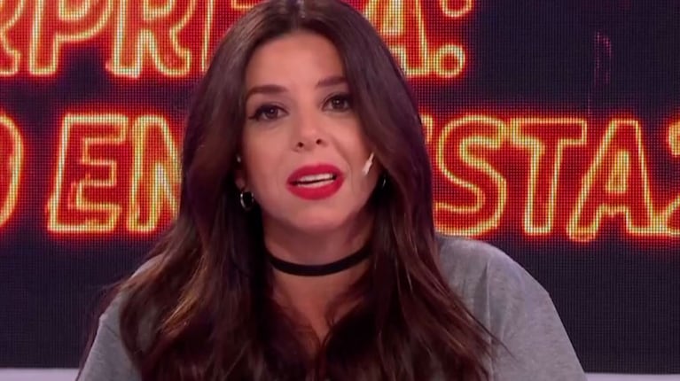 El ex de Sabrina Rojas a los besos con dos chicas en un boliche: Pochi mostró la foto en Puro Show