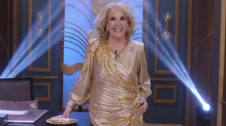 Mirtha Legrand deslumbró con su look y se mostró orgullosa de su nuevo corte de pelo