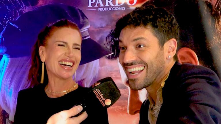 Florencia Peña y Juan Ingaramo se confiesan en el estreno de Pretty Woman: la clave para hacer escenas íntimas