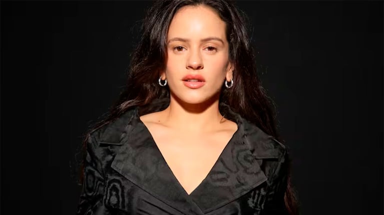 Rosalía apareció de sorpresa en el show de Cindy Cats: todas las imágenes