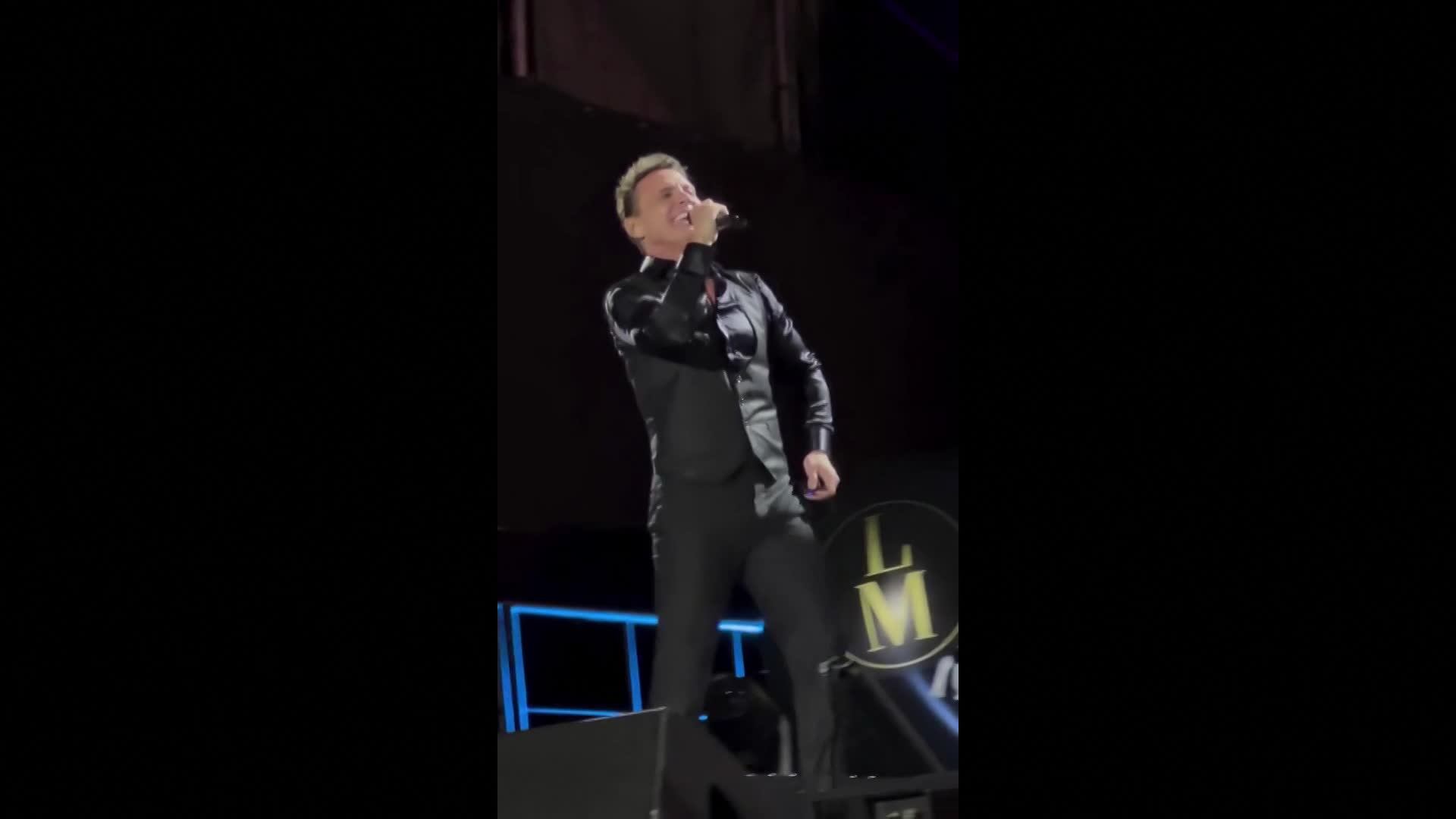 Luis Miguel.