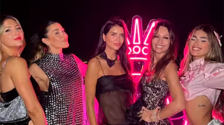 El escándalo que salpicó a Jimena Barón y a las famosas que viajaron a Tailandia