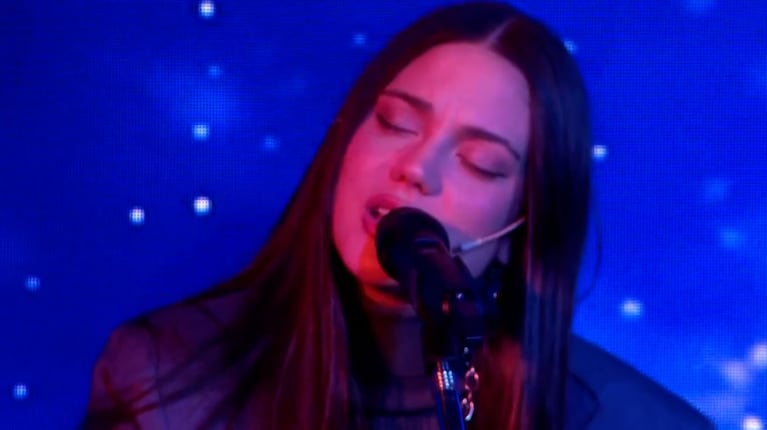 Olivia Wald cantó en vivo Temporada de canciones tristes y contó cómo nació el tema