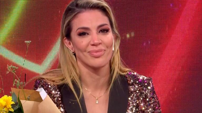 Virginia Gallardo se emocionó hasta las lágrimas en su despedida de Socios del Espectáculo: el video