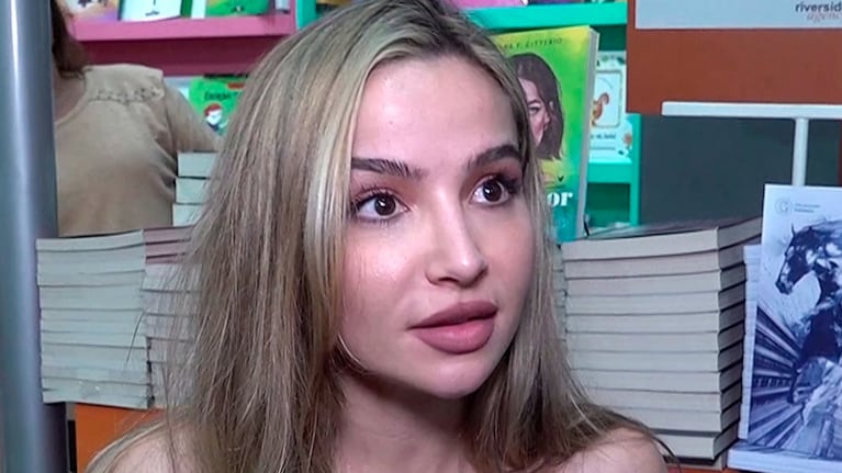 Brenda Asnicar ahora es escritora: de qué se trata el libro que acaba de presentar