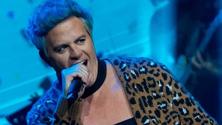 Mike Amigorena se grabó bailando semidesnudo en el Cementerio de Chacarita