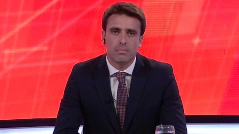 Un periodista relató en vivo los estremecedores abusos que sufrió de parte de su padre y su tío
