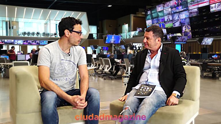 Sebastián Darcyl presentó su autobiografía, Nacimos para esto: “Disfrutar”