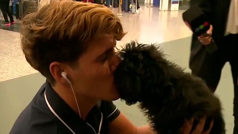 El tierno reencuentro de Marcos Ginocchio con Morita antes de viajar juntos a Salta