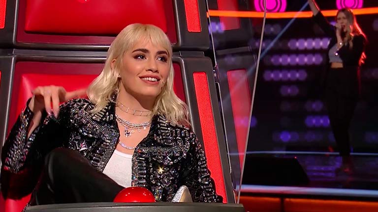 Lali Espósito se mostró muy animada bailando un tema de Tini Stoessel en La Voz