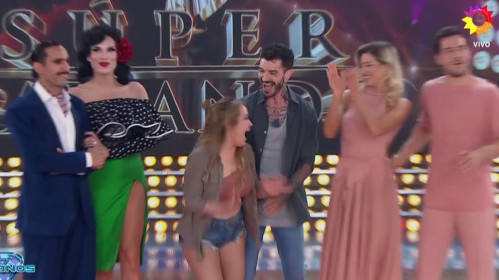 Karina La Princesita se impuso en el teléfono y eliminó a Flor de la Ve- Gabo Usandivaras y Fer Dente-Macarena Rinaldi en ShowMatch