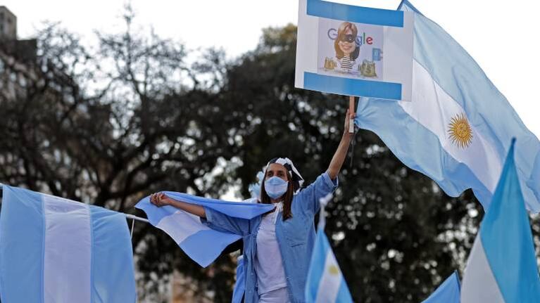 Hubo un nuevo banderazo en el Obelisco y distintas ciudades del país
