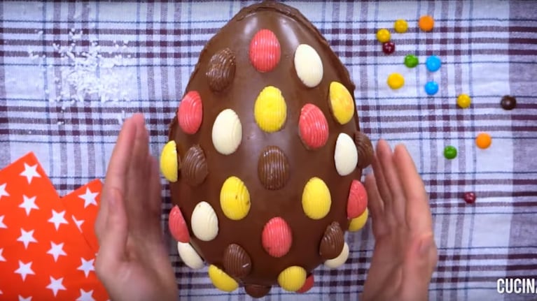 Huevo de Pascua gigante para Semana Santa. Foto: Cucinare TV