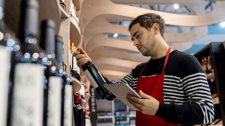IBM lanza VinAssure, una plataforma para rastrear la cadena de distribución del vino con tecnología Blockchain. Foto: DPA.