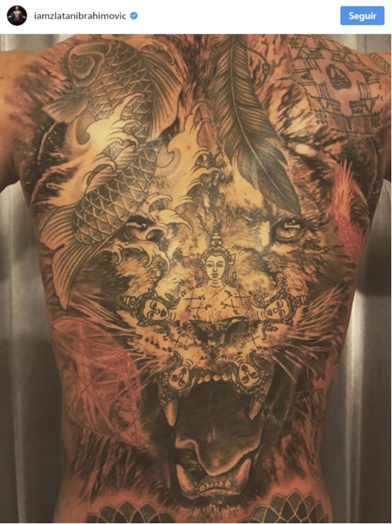 Ibrahimovic revolucionó las redes sociales con su nuevo tatuaje