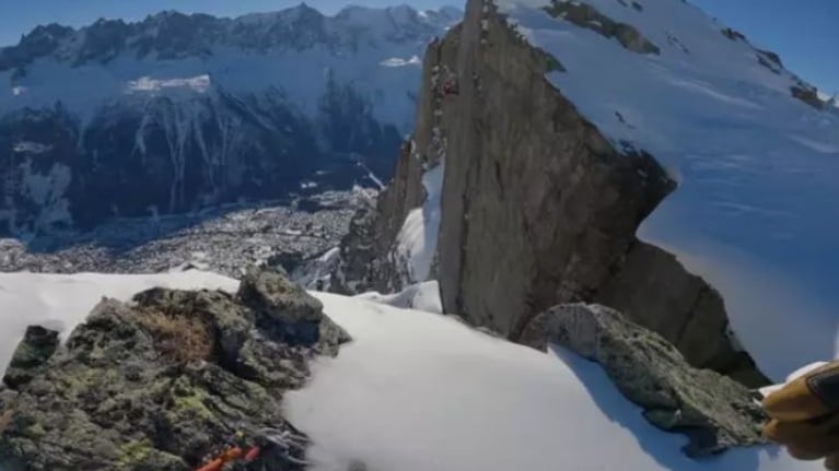 Impresionantes vistas de las que disfruta esta pareja en un valle francés