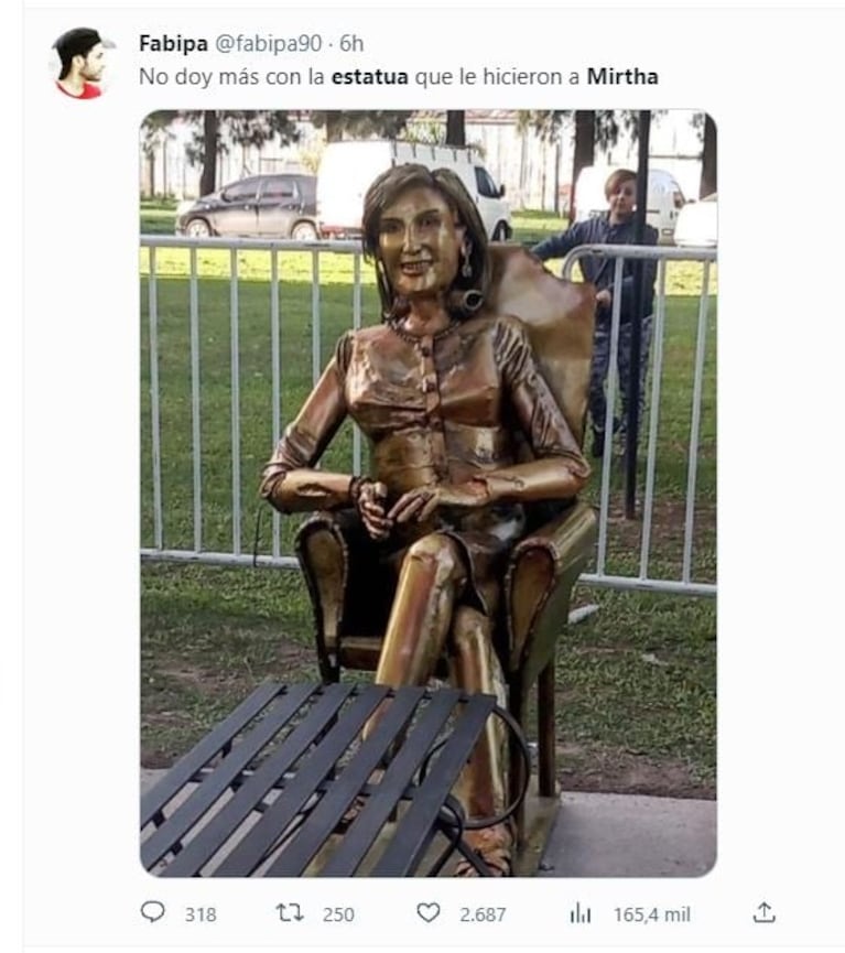 Inauguraron una estatua de Mirtha Legrand y en las redes estallaron los memes