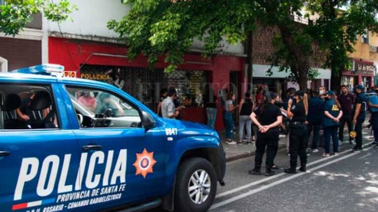 Inseguridad: Encuentran maniatado y asesinado a un hombre en una casa de Rosario