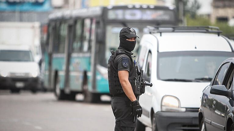 Insólito: le secuestraron el auto en un control y lo quiso retirar con un documento falso