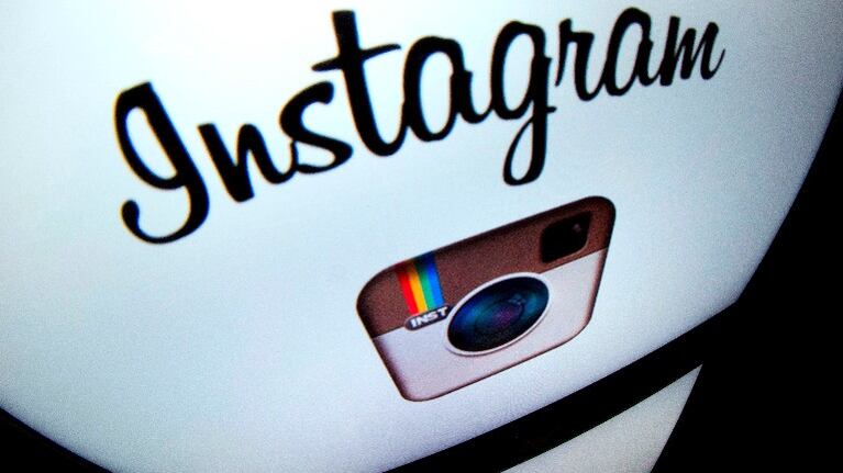 Instagram comienza a etiquetar cuentas y publicaciones de medios de comunicación controlados por EEUU. Foto: AFP.