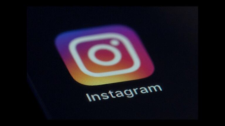 Instagram reducirá la visibilidad de los contenidos 'reciclados' de Tiktok en la pestaña de Reels. Foto: AP.