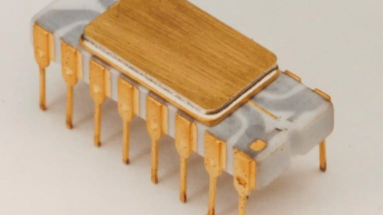 Intel celebra el 50º aniversario de su primer microprocesador, el primero de la historia