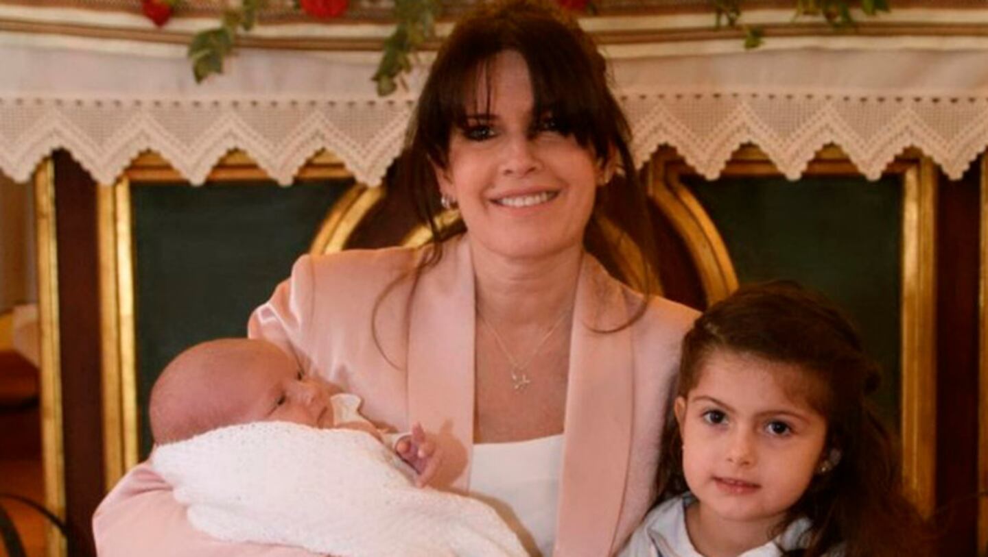 Isabel Macedo compartió la postal más tierna de su hija mayor mimando a su hermanita.