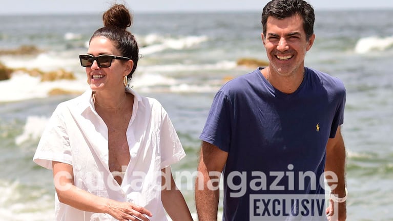 Isabel Macedo y Juan Manuel Urtubey enamorados en Punta del Este (Foto: RS Fotos).