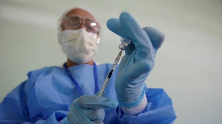 Israel, Dinamarca y Austria se unen para producir nuevas vacunas contra el coronavirus