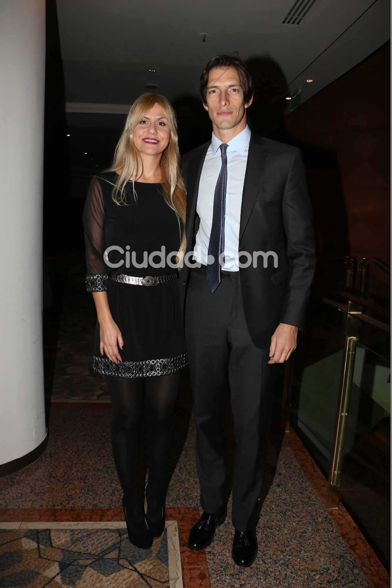 Iván de Pineda y su novia, Luz Barrantes (Fotos: Movilpress). 