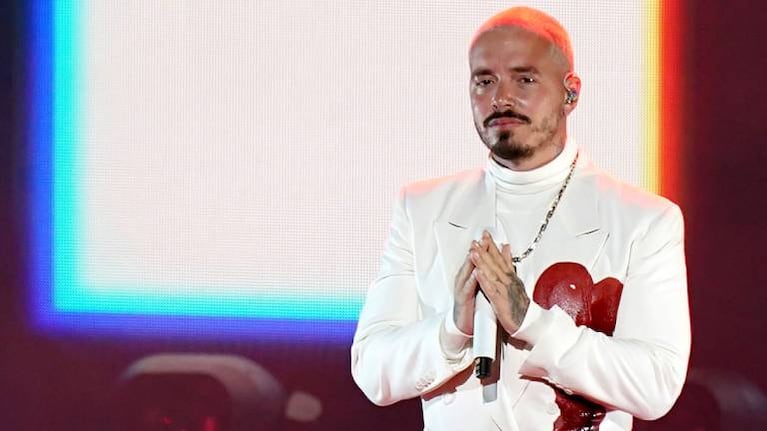 J Balvin el músico urbano con más números 1 en la historia de Billboard