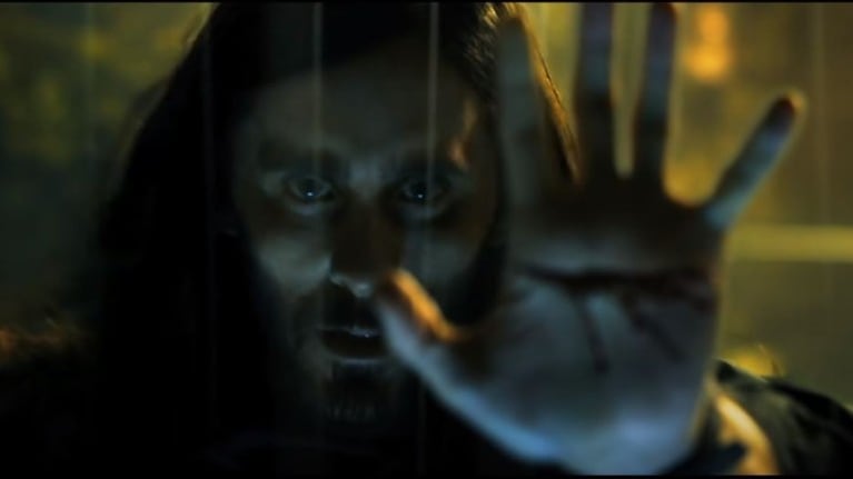 Jared Leto encarna al Dr. Morbius, un personaje oscuro que se debate entre una solución a su enfermedad y lo que está moralmente bien. Foto: Sony.