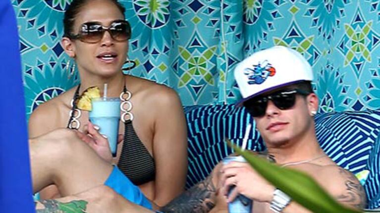 Jennifer López le daría 10 mil dólares por semana a su novio "para gastos". (Foto: Web)