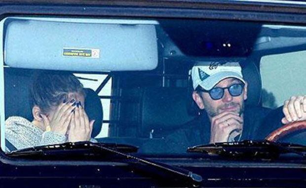 Jennifer López y Bradley Cooper, juntos. (Foto: Web)